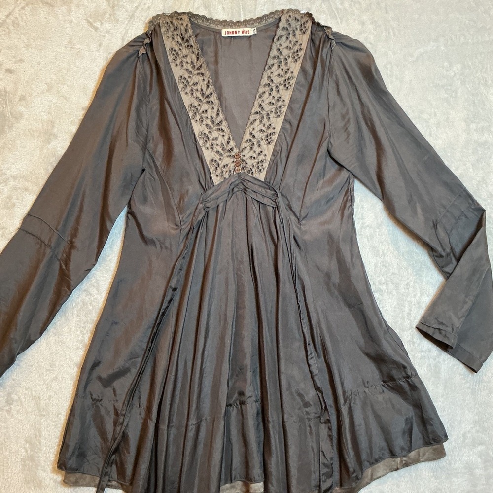 Johnny Was Silk Tunic Top Gray Boho Eyelet Lace V-Neck Ruffle XS Bohemian Luxury